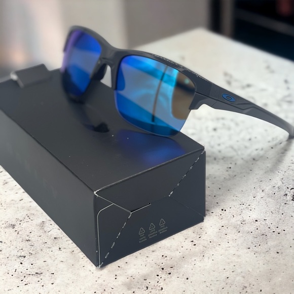 Oakley Thinlink Men’s Sunglasses NEW - Picture 2 of 2